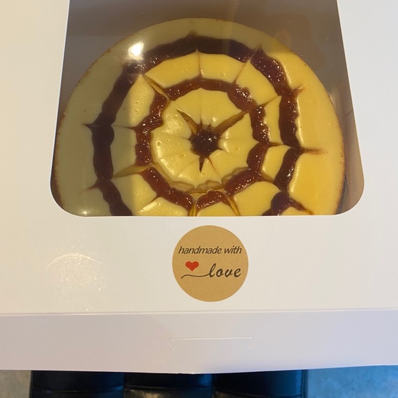 Meet your Posher, Corinna - Picture 3 of 4